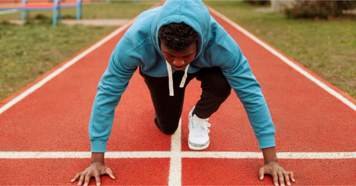 A man waiting to start his race