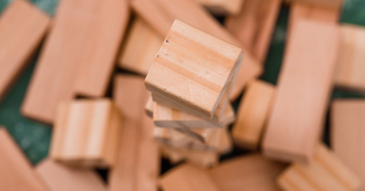 Pieces of square wooden boxes.