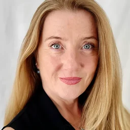 Susan Gardner, CHRO at Aujan Coca-Cola
